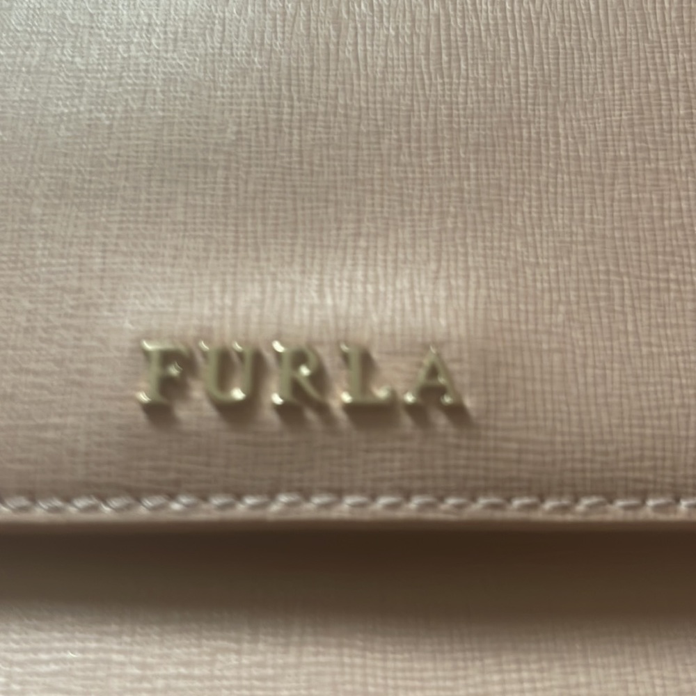 Beautiful, FURLA Bags. - Picture 3 of 5